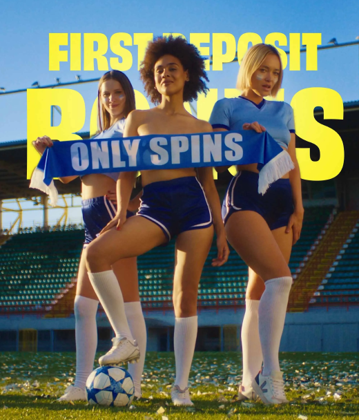 OnlySpins Μπάνερ εγγραφής με ελκυστικές κοπέλες που αναγράφονται στην επιγραφή για τα καλωσοριστικά μπόνους 